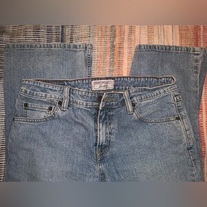 Levi’s Stretch Lowrise Bootleg Jeans